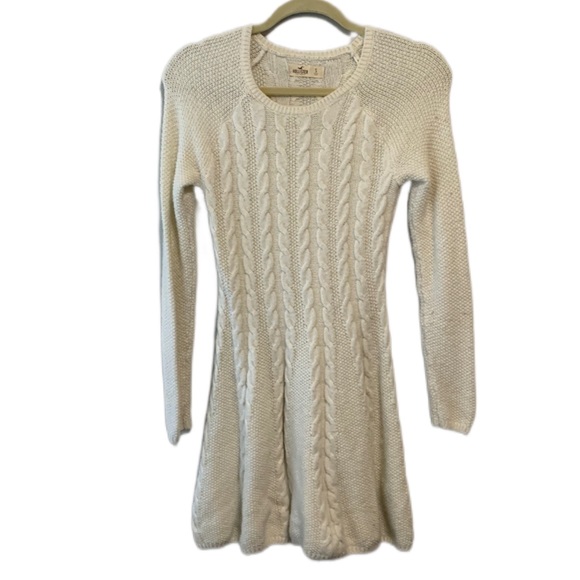 Hollister Dresses & Skirts - Hollister Long Sleeve Flare Sweater Dress